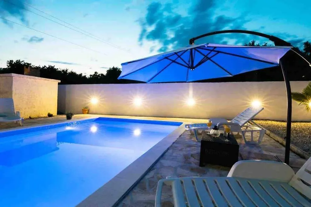 Elo Holiday Home Lovinac  Villa Lovinac (Zadar)