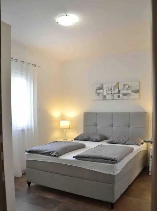 Elo Holiday Home Lovinac  0*, Lovinac (Zadar) 克罗地亚
